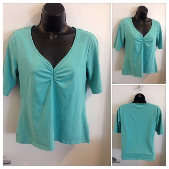 Reitmans Tops - Gifted freebie REITMANS M